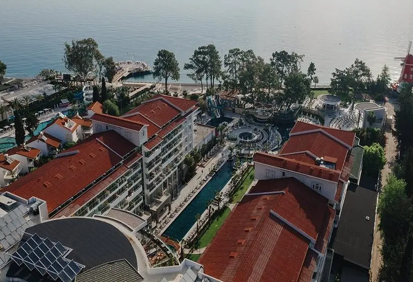 リゾートホテル Akra Kemer