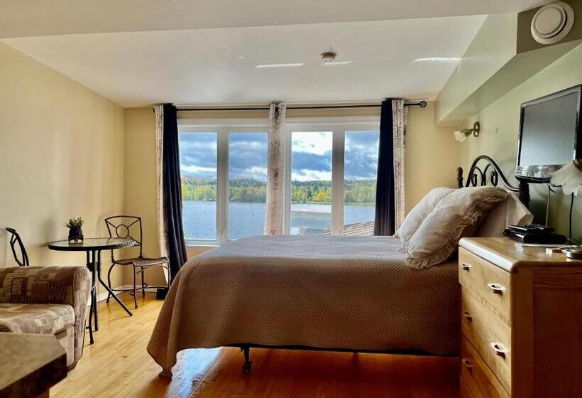 호스텔 Auberge L Intermède Du Lac