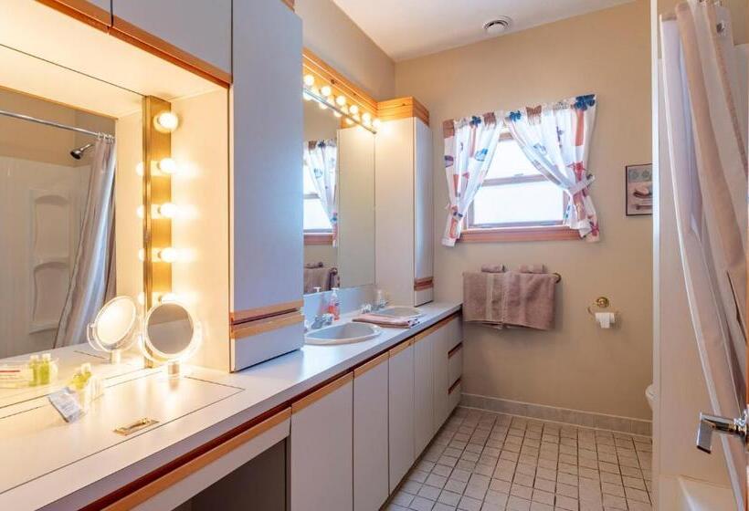 호스텔 Auberge L Intermède Du Lac