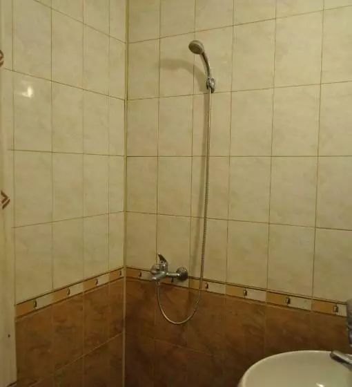 هاستل Garchev Han