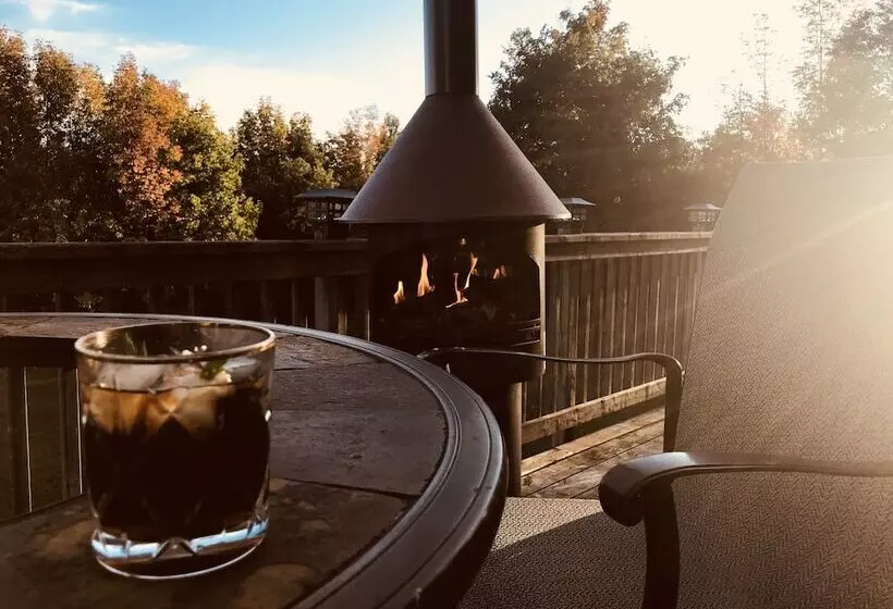 Retkeilymaja The Glen Huron Inn