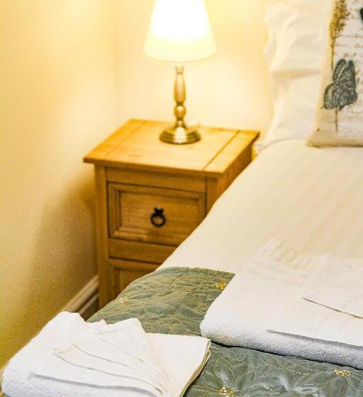 호스텔 The Shoulder Of Mutton Inn