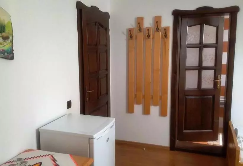 Aamiaismajoitus (B&B) Hazanéző Panzió