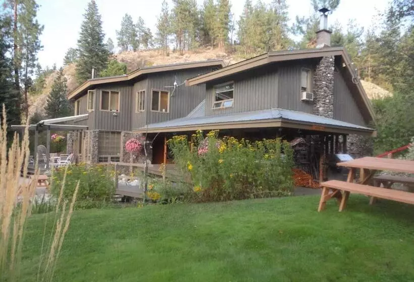 ベッドアンドブレックファースト Mountain Springs Nature Retreat