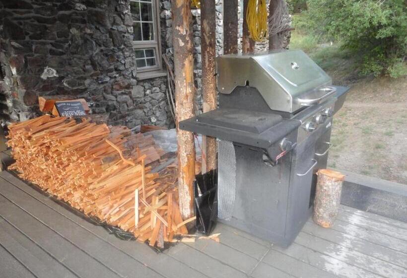 Bed & Breakfast Mountain Springs Nature Retreat