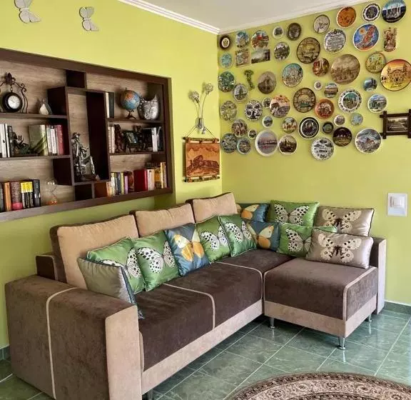 Hotelli панівецька садиба