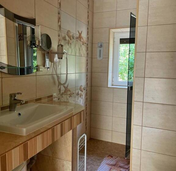 ホテル панівецька садиба