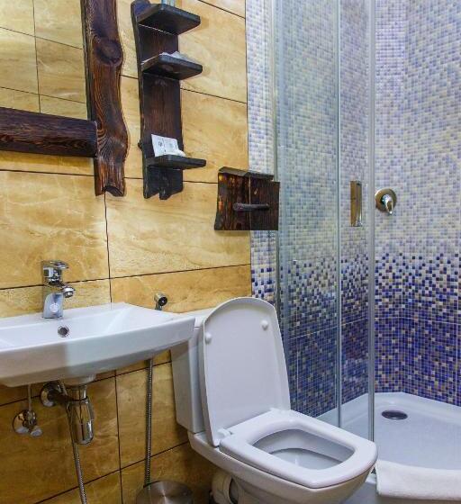 فندق Dniprovskiy Dvir