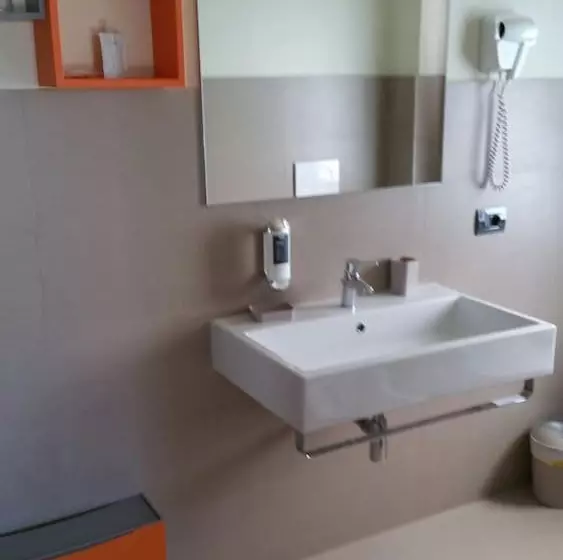 Hotelli Foresteria La Merlina