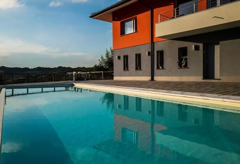 Hotelli Foresteria La Merlina