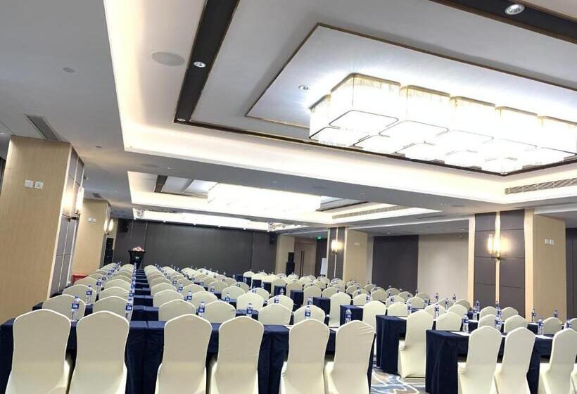 בית מלון כפרי Holiday Inn Express Chengdu Tianhe, An Ihg