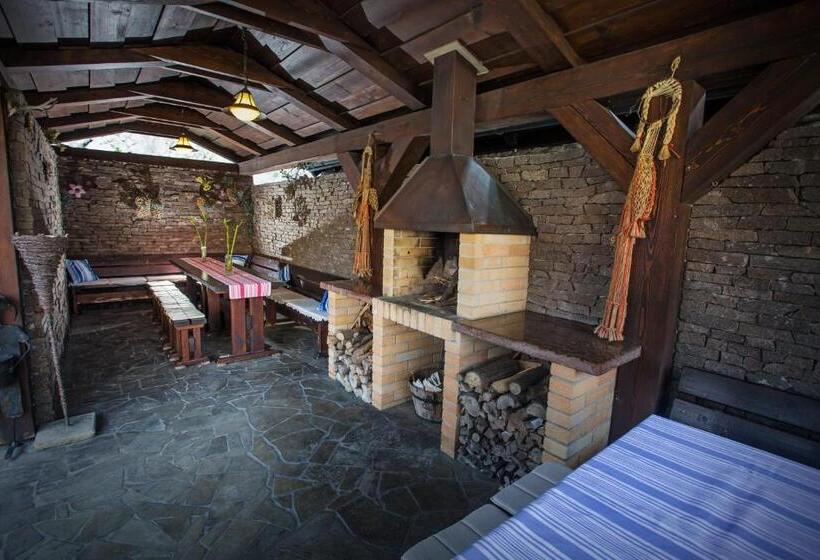 فندق Kúria Beckov Penzión