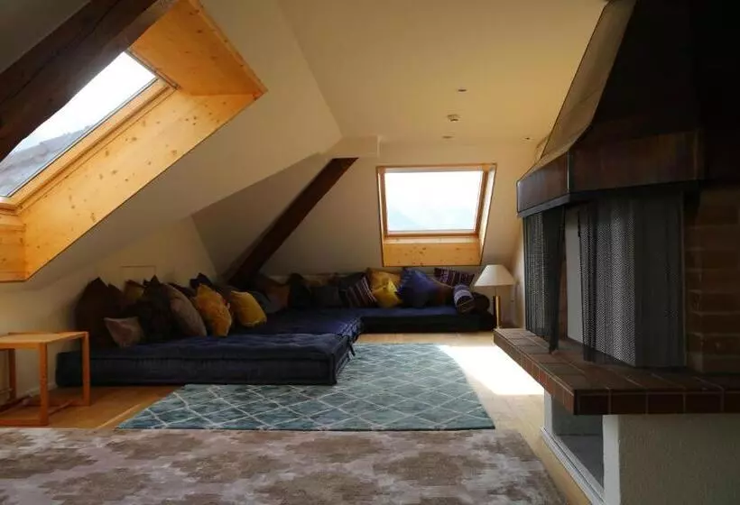 Hotelli Lakeview Bei Interlaken