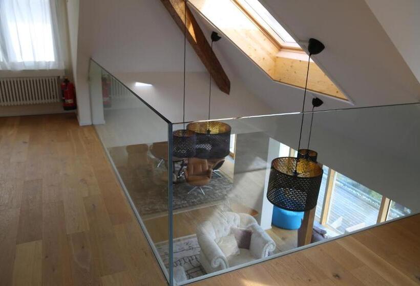 בית מלון כפרי Lakeview Bei Interlaken