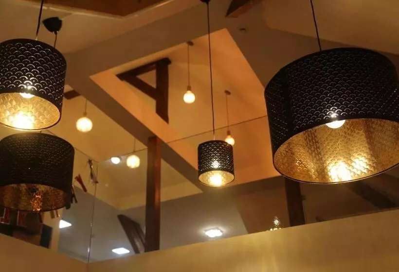 Hotelli Lakeview Bei Interlaken