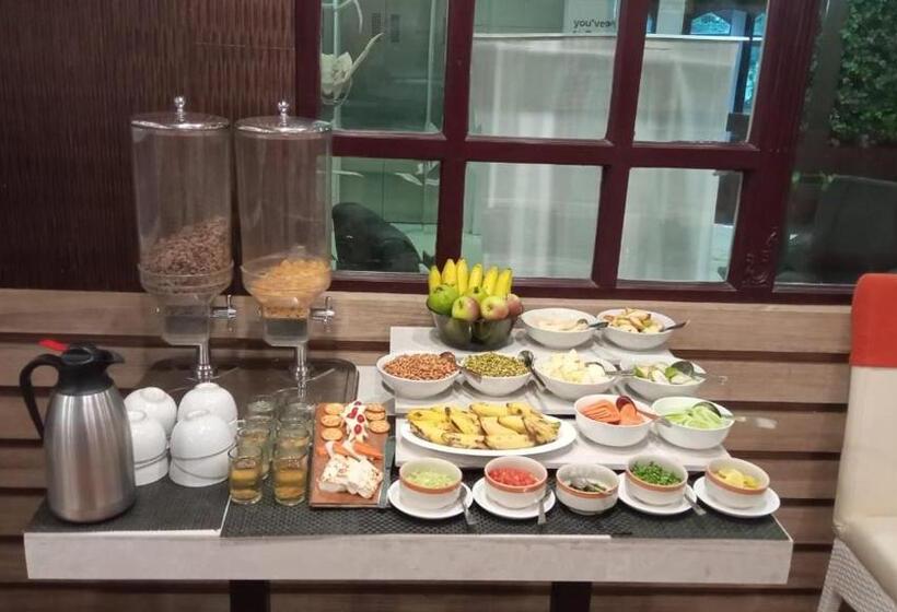 Hotel Mahadev Palace