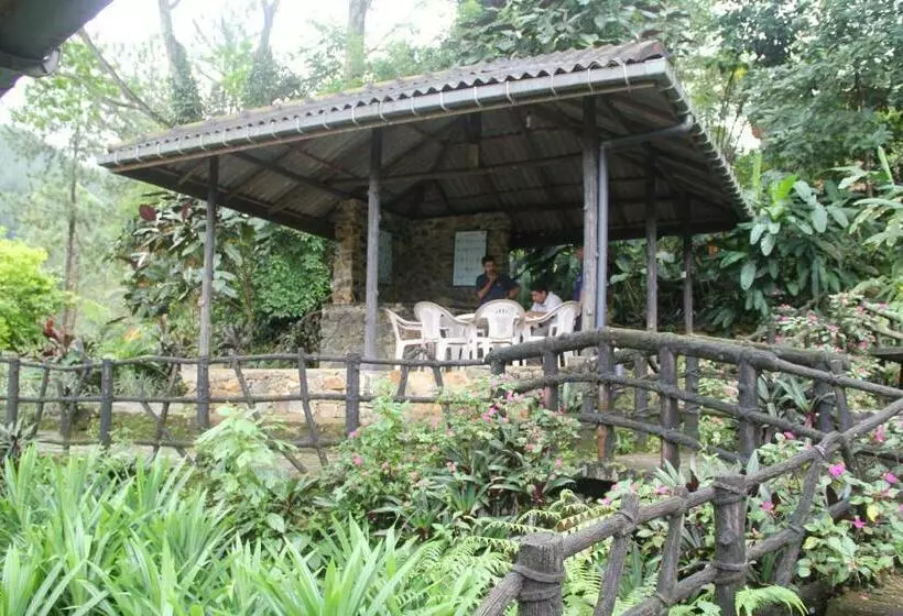 Hotelli Maskeli Oya Family Park