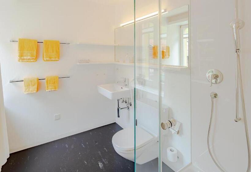 בית מלון כפרי Vallatscha