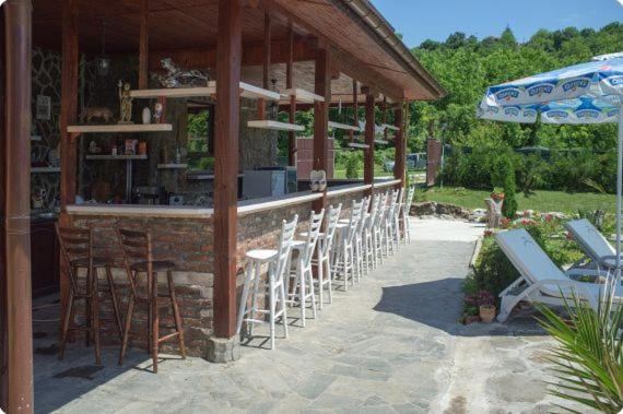 Пансион къща за гости там край реката