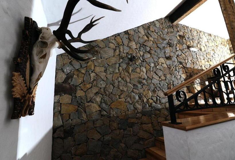 Pensão Bio Valeputna