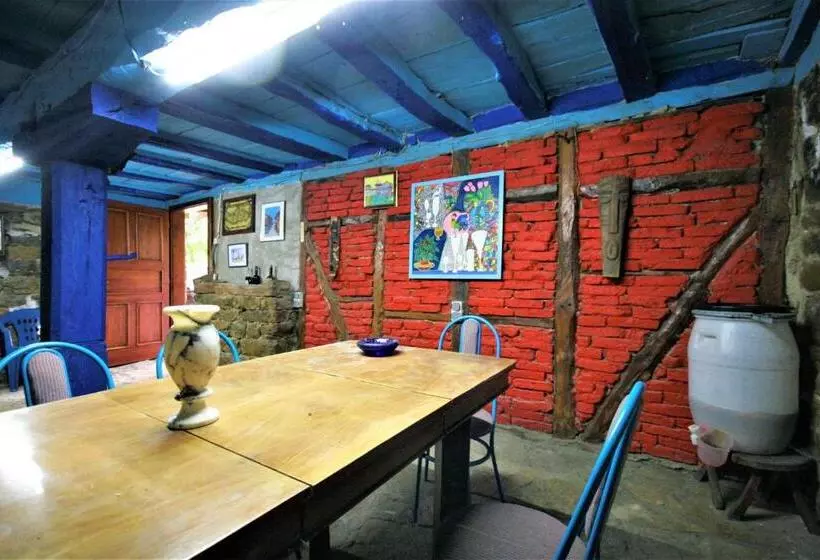 Majatalo Chuchi Guest House 1