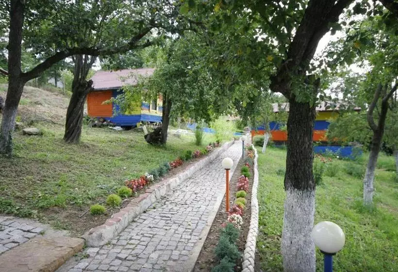 Majatalo Chuchi Guest House 1