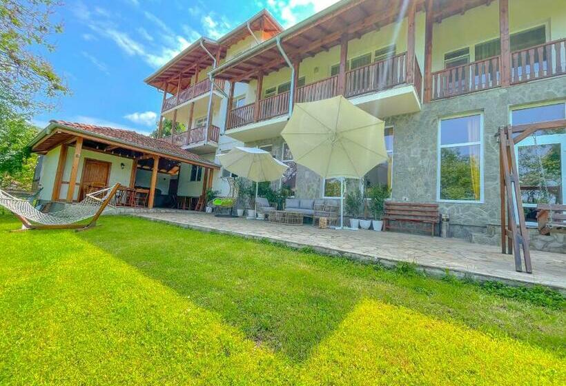 Пансион Guest House Au Nature