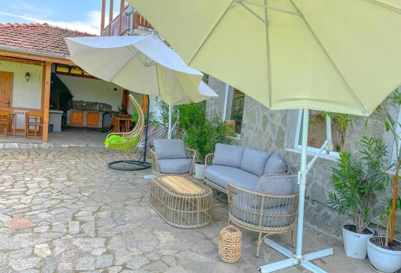 Пансион Guest House Au Nature