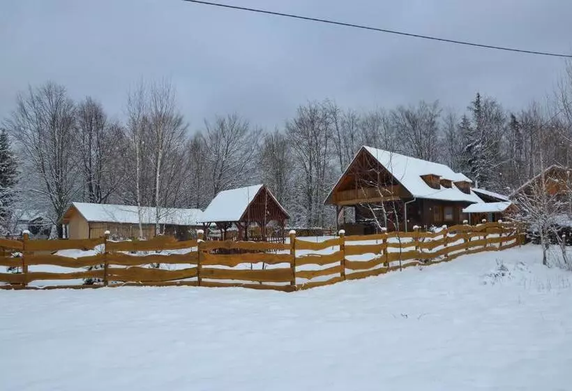 Majatalo Ivoi Magasbukki Vendeghaz