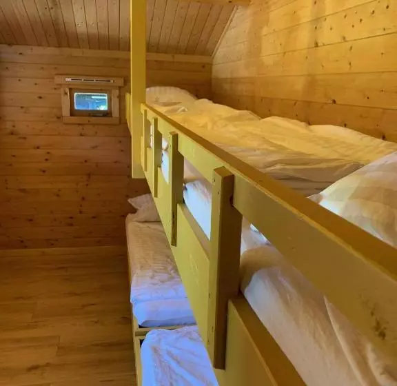 Majatalo The Bee   Trekkershuts & Apartment