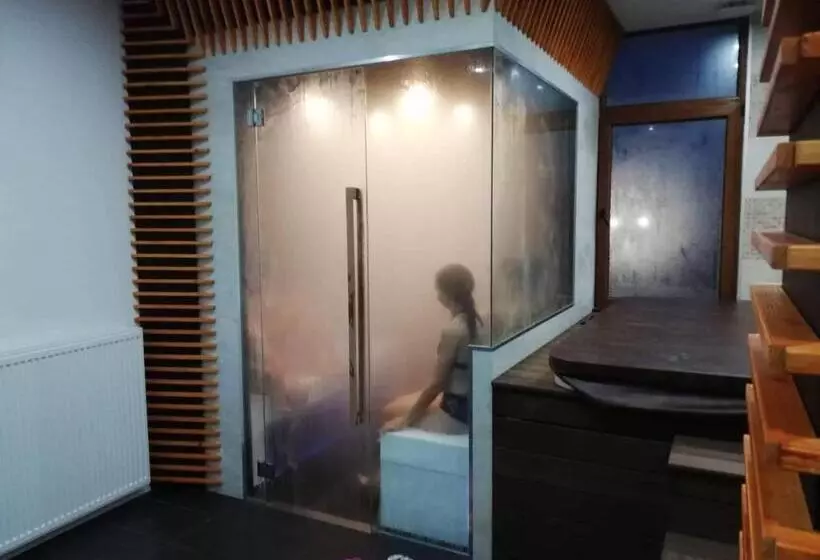 استراحتگاه Complex Magura