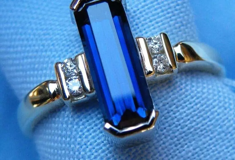 Rubyvale Motel & Holiday Units   An Adults Only Getaway