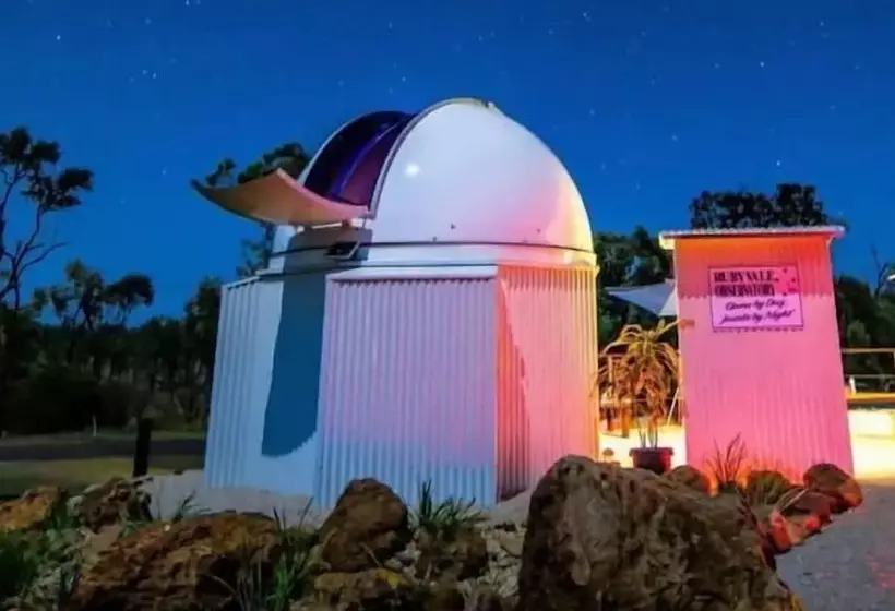 Rubyvale Motel & Holiday Units   An Adults Only Getaway