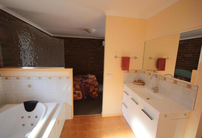 Rubyvale Motel & Holiday Units An Adults Only Getaway