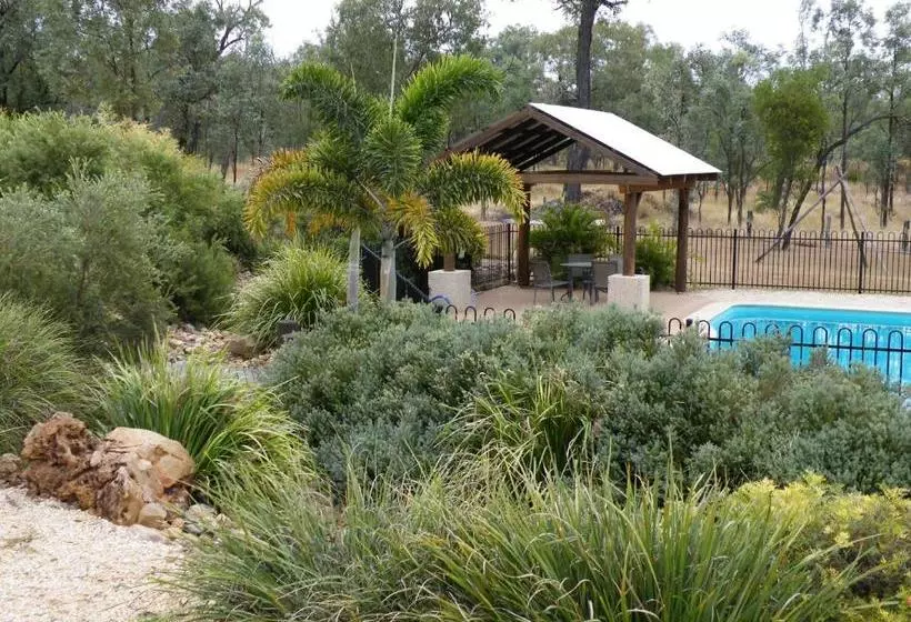 Rubyvale Motel & Holiday Units   An Adults Only Getaway