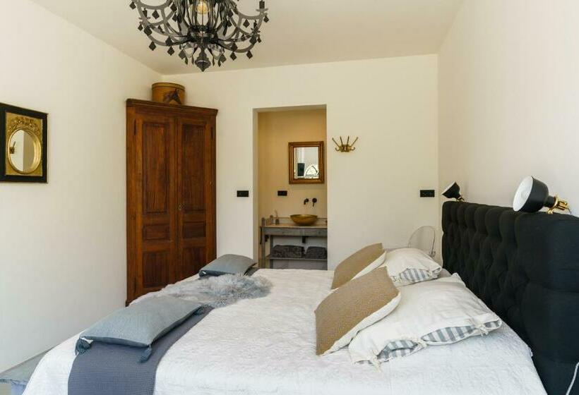 مبيت وإفطار De Oosterling