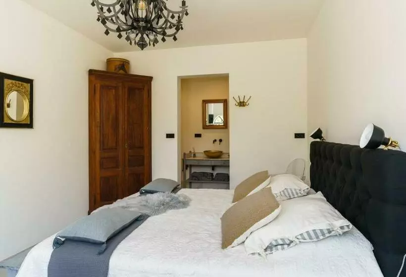 Aamiaismajoitus (B&B) De Oosterling