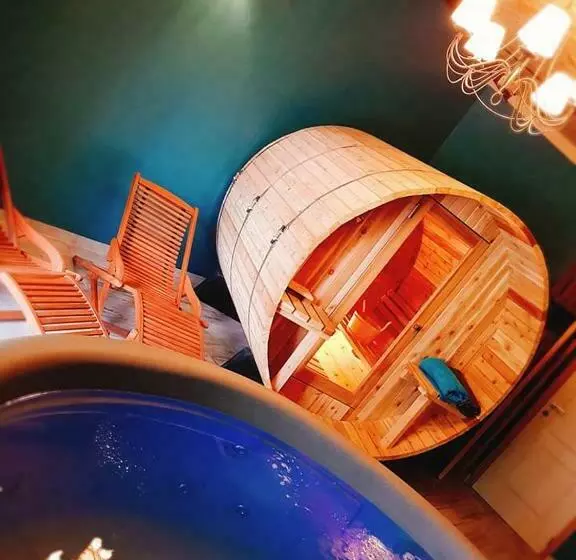 ベッドアンドブレックファースト Les Chambres De La Cour