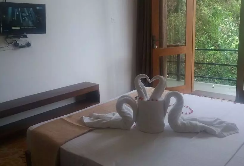 Hotelli Asliya Regency