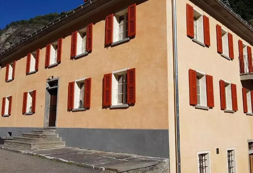 ホテル Bnb Ai Cav Calanca