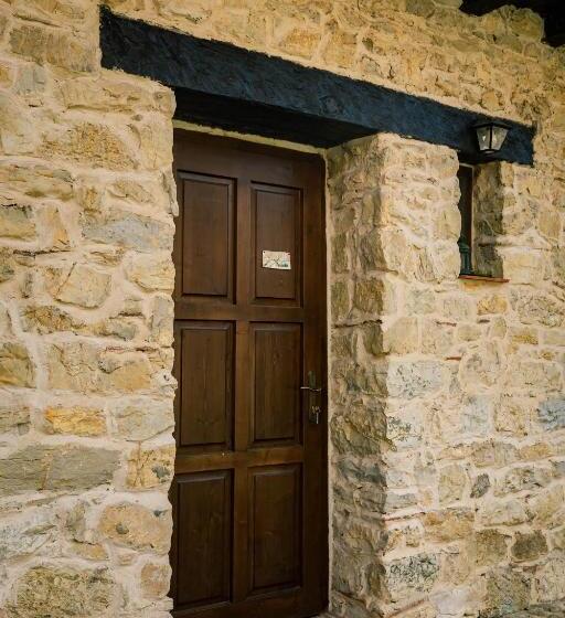 Отель Casa Thea Cheile Nerei