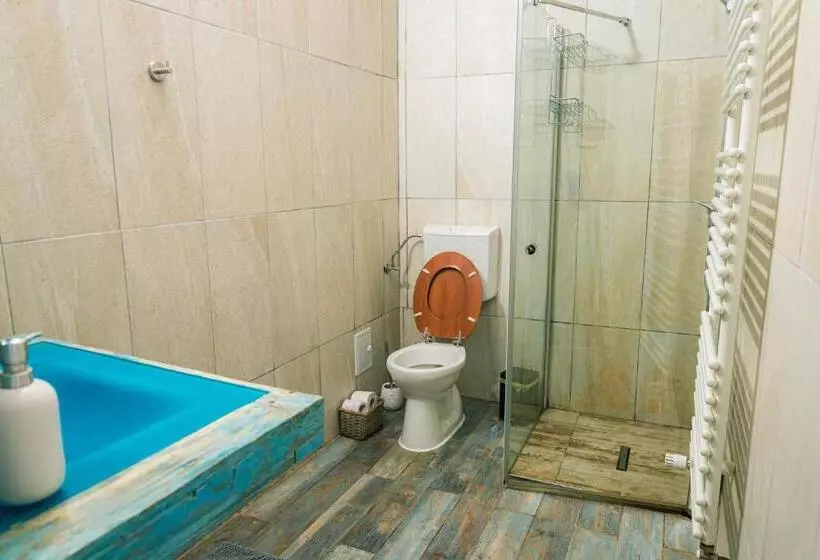 Hotelli Casa Thea Cheile Nerei