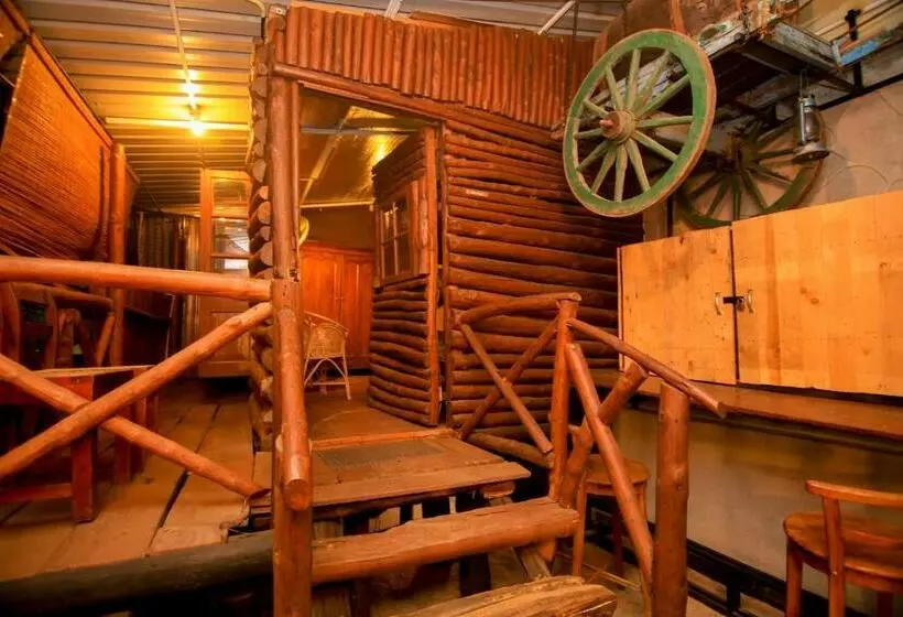 هتل Kandy Sky View