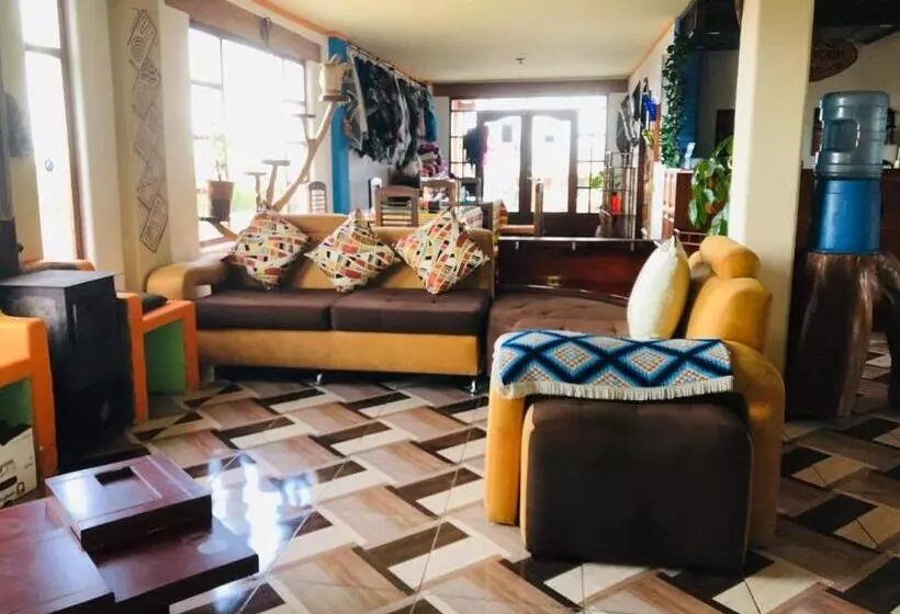 Hotelli Martita's House Hostal