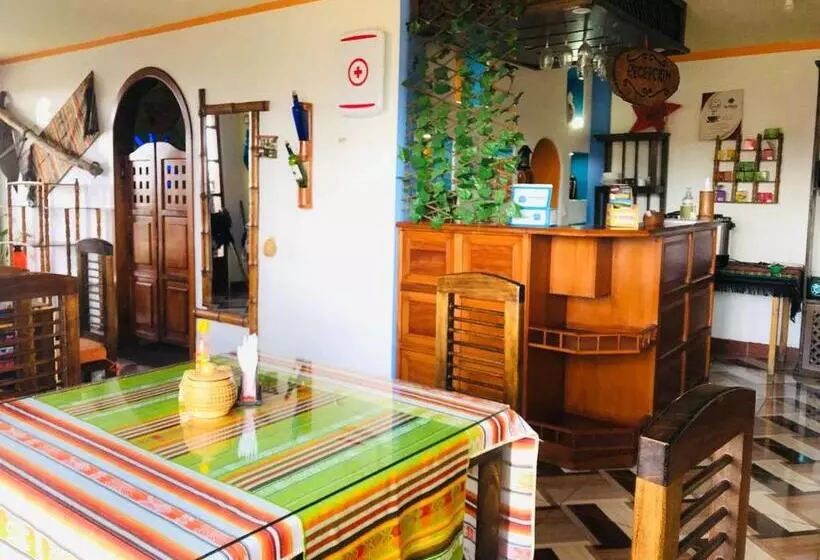 Hotelli Martita's House Hostal