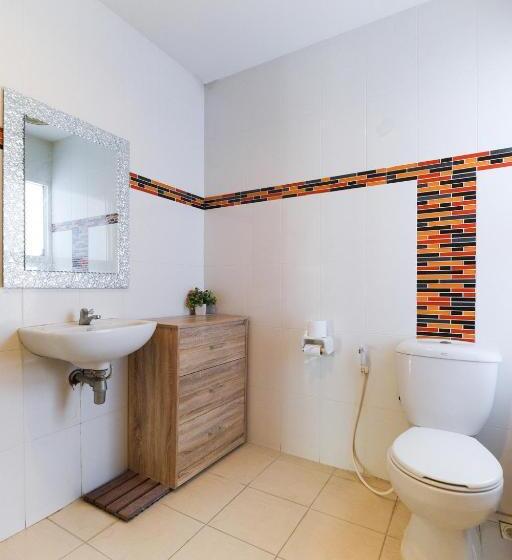 בית מלון כפרי Oyo 926 Sydney Resort