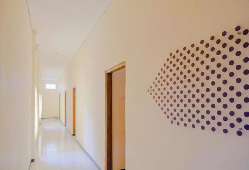 Spot On 2448 Hotel Tlogorejo 2