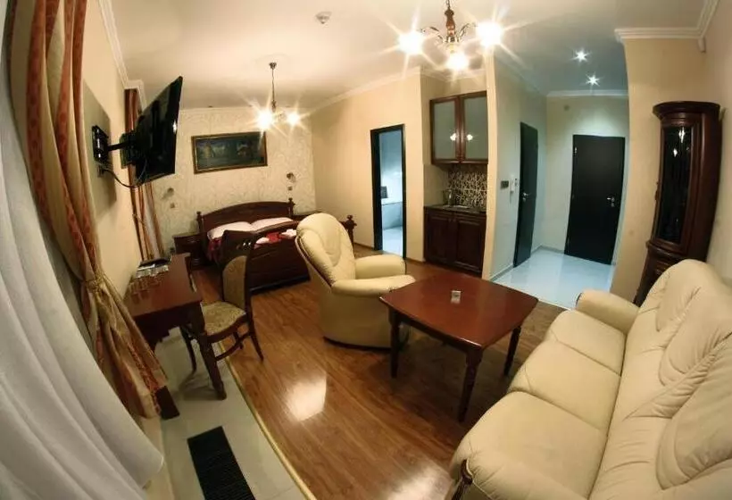 Majatalo Alnus Penzion