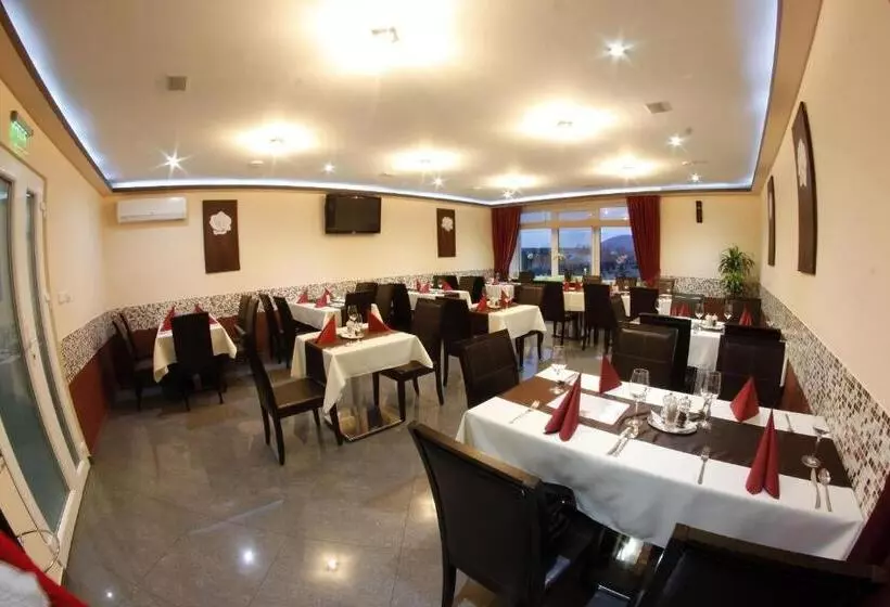 Majatalo Alnus Penzion