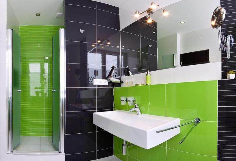 بنسيون Alnus Penzion